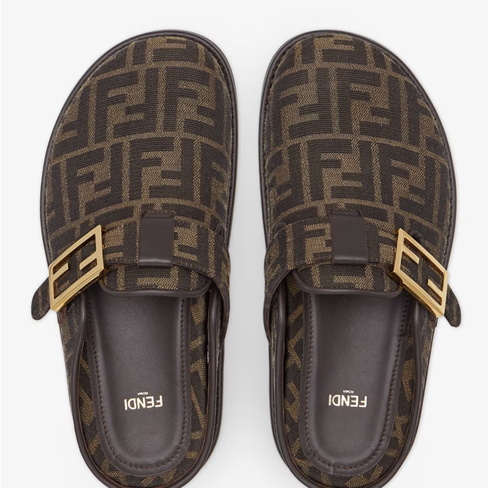 Fendi clogs